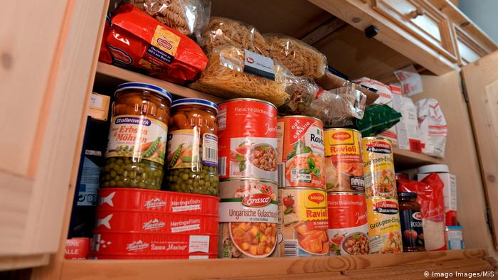 German supermarkets report coronavirus panic buying