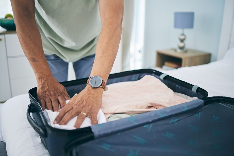 Man Discovers Houseguest Bad-Mouthing Him Online. So He Packs His Bags and Sends Him Home