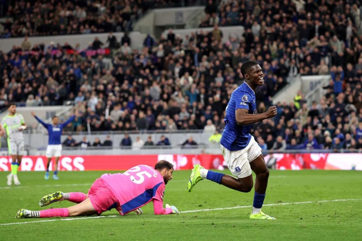Premier League Title Race Ignites: Everton Holds Manchester City to Draw, Boosting Arsenal’s Hopes