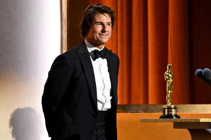 Tom Cruise Accepts Honorary Oscar With Emotional Speech : ‘Making Films Is Not What I Do, It Is Who I Am’
