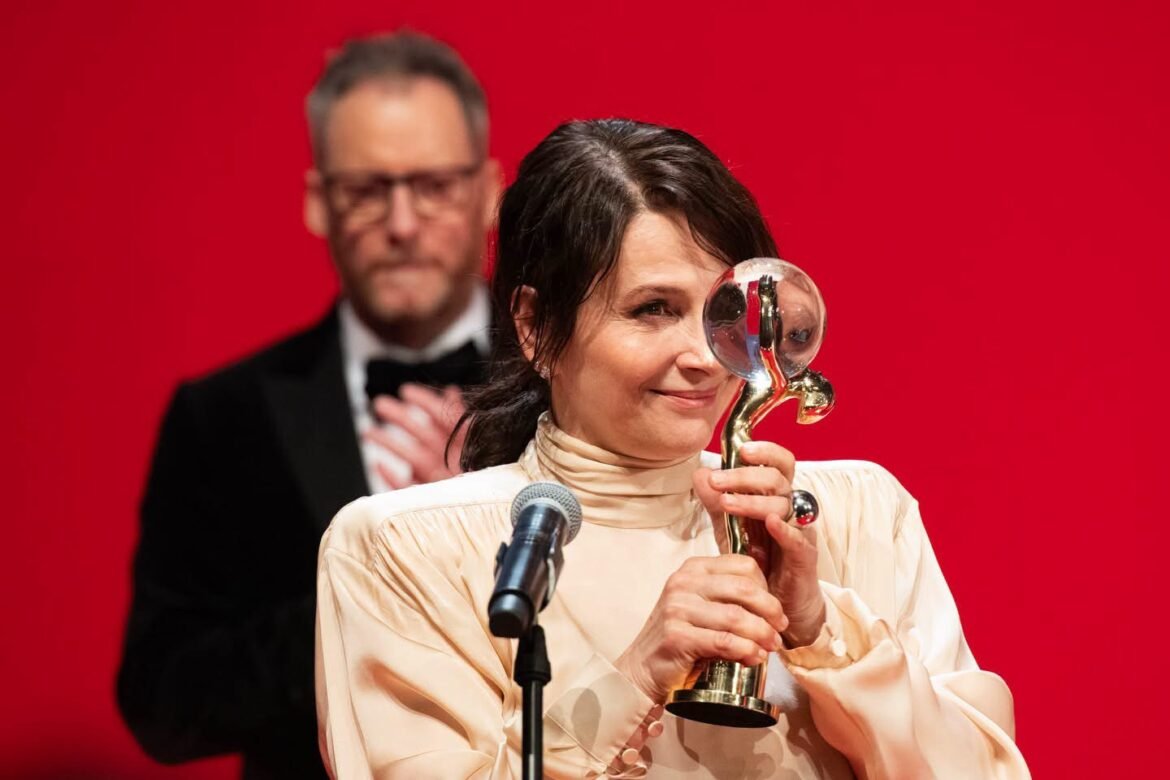 Juliette Binoche Receives Top Honor at Karlovy Vary